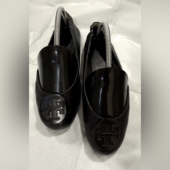 Tory Burch Minnie Travel Ballet Flats Black Leather 8.5 Foldable Logo Flats - Picture 4 of 10